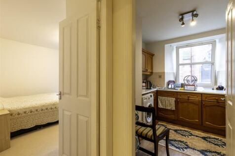 28A Kinnoull Street Perth-4.jpg