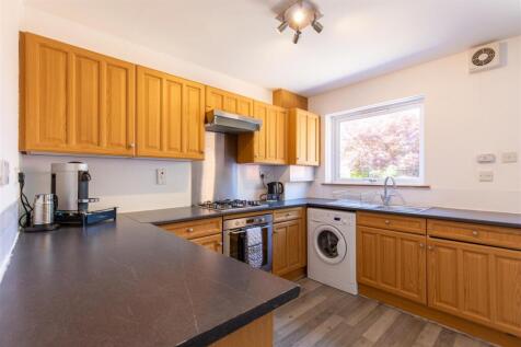23 Matthews Drive Perth-19.jpg