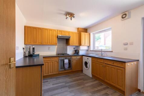 23 Matthews Drive Perth-20.jpg