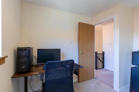 23 Matthews Drive Perth-7.jpg