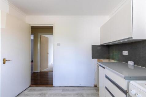 29 Grampian Court Perth-12.jpg