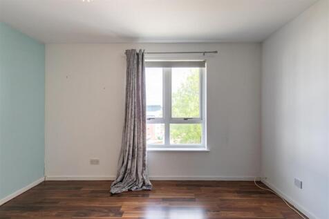 29 Grampian Court Perth-16.jpg