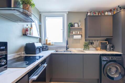 7B Cromlix Road Perth-16.jpg