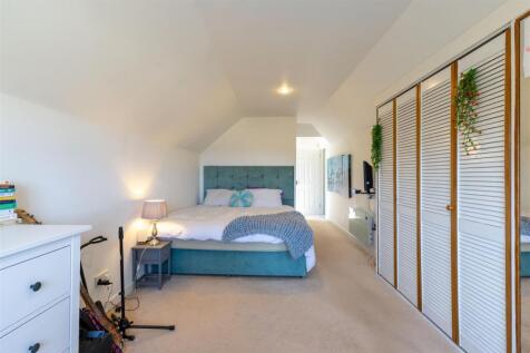 45 Castlelaw Crescent, Abernethy-4.jpg