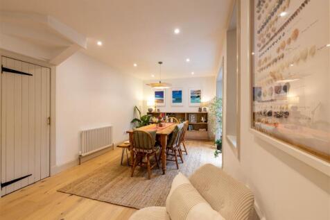 98 Perth Road, Scone-52.jpg