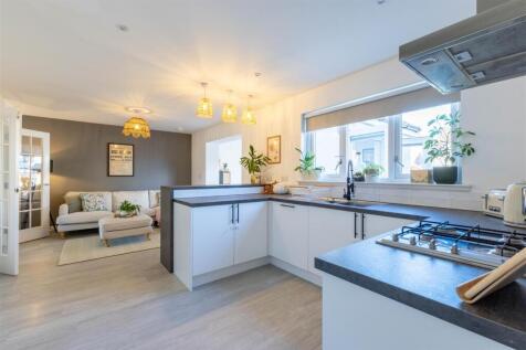 29 Benton Road, Auchterarder-87.jpg