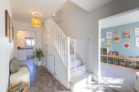 29 Benton Road, Auchterarder-68.jpg
