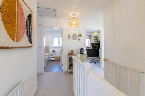 29 Benton Road, Auchterarder-38.jpg