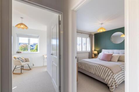 29 Benton Road, Auchterarder-36.jpg