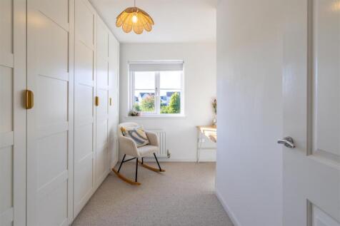 29 Benton Road, Auchterarder-24.jpg