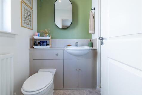 29 Benton Road, Auchterarder-33.jpg