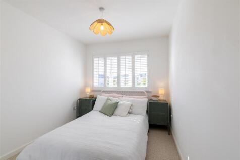 29 Benton Road, Auchterarder-54.jpg