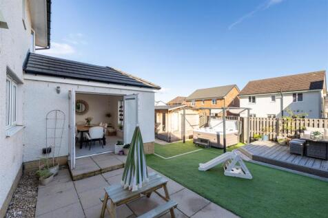 29 Benton Road, Auchterarder-11.jpg