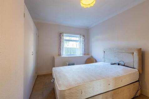 9 Saucher Village Kinrossie-19.jpg