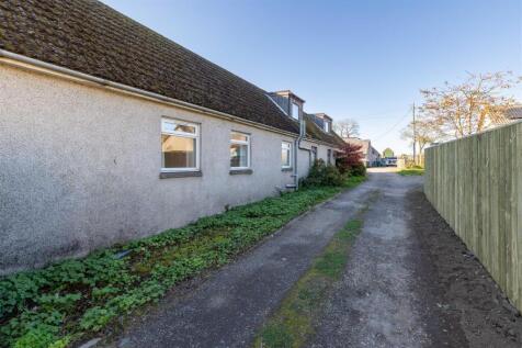 9 Saucher Village Kinrossie-46.jpg