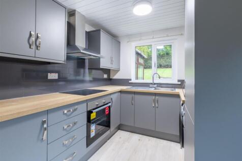 100 Hermitage Drive Perth-42.jpg