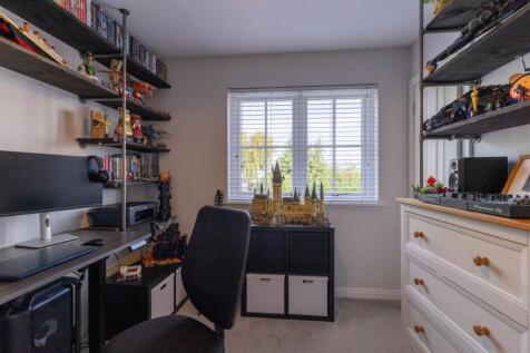 63a, Mill Street Stanley-8.jpg