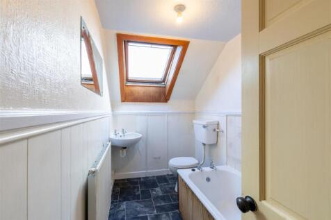 10 Cambridge Street Alyth - GR-8.jpg