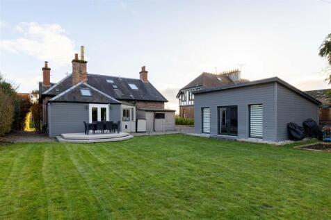 The Ferns, Westpark Road Blairgowrie - ext-8.jpg