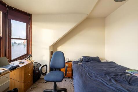 4L, 94 Commercial Street Dundee-5.jpg