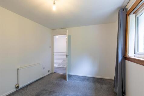 17 Staffa Court Perth-12.jpg
