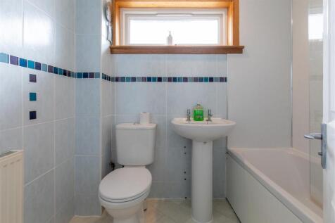 17 Staffa Court Perth-2.jpg