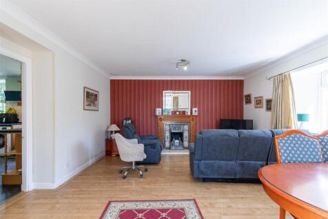 3 Taybank Stables, Errol-33.jpg