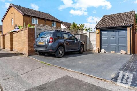 Drive &amp; Garage