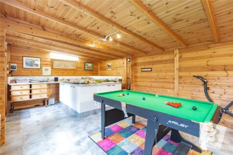 Outbuilding
