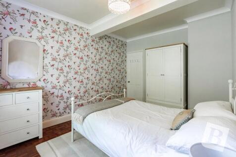 G/F Bedroom 2