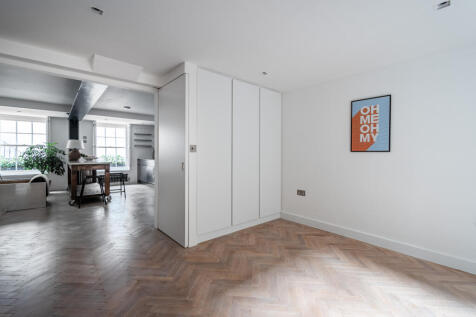 Fitzroy St 27 LGF - 25.jpg