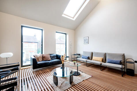 September 2025 (5).jpg