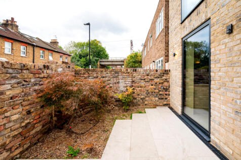 September 2025 (1).jpg