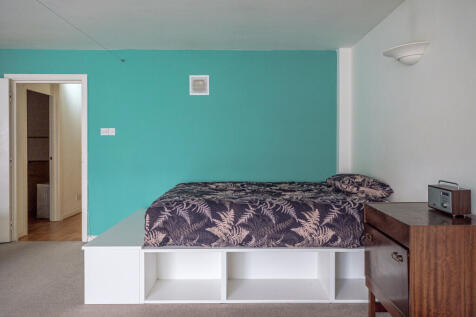 302-Cinnamon-Wharf-028.jpg