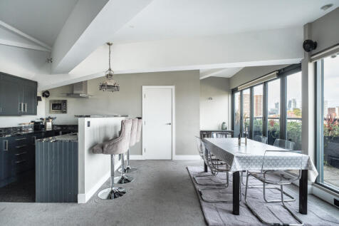 November 2025 JR (22).jpg