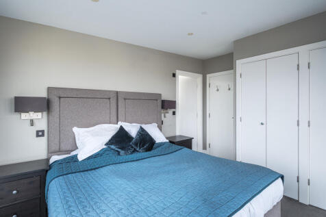 November 2025 JR (15).jpg