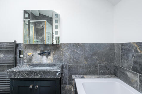 November 2025 JR (29).jpg