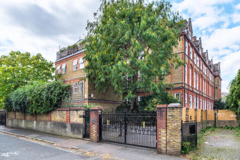 40-10-PRIORY-GROVE-1.jpg