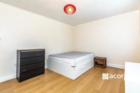 97_kingswood_road-4
