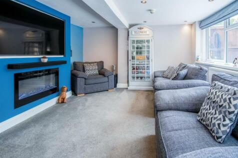 Owners&#39; Lounge