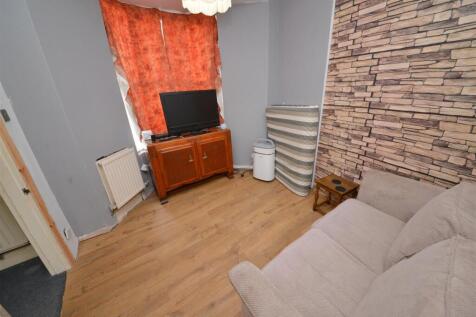 Lounge 2