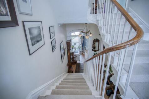 Porch/Hallway