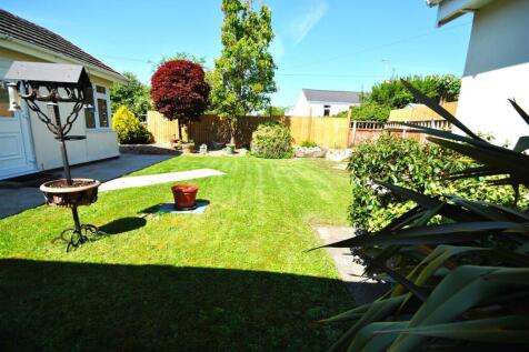 Garden 1.JPG