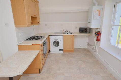 Kitchen &amp; Dining Room