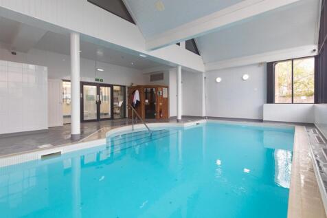 16 Bryn Y Mor Tenby - Swimming Pool