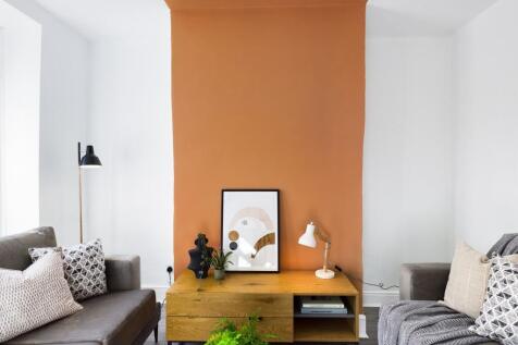 Lounge 1