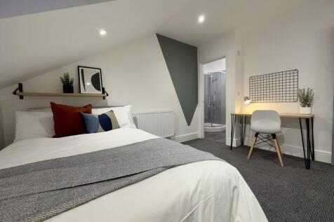 Bedroom 12