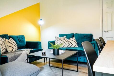 Living room 2