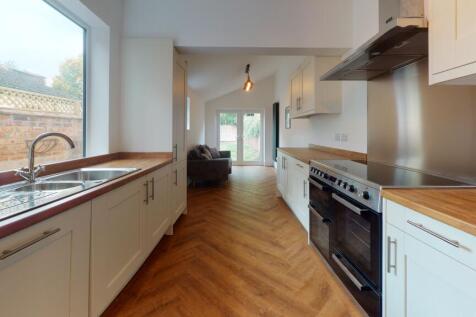 86-Hewson-Road-Kitch