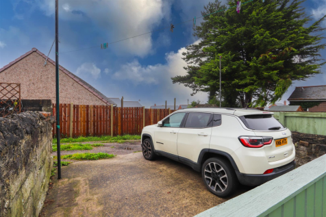 OFF ROAD PARKING